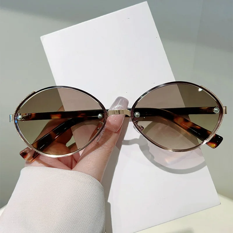 New Trendy Oval Metal Frame Sunglasses for Men Women Retro Sun Glasses Male Female Brand Designer Eyewear Lentes De Sol Mujer