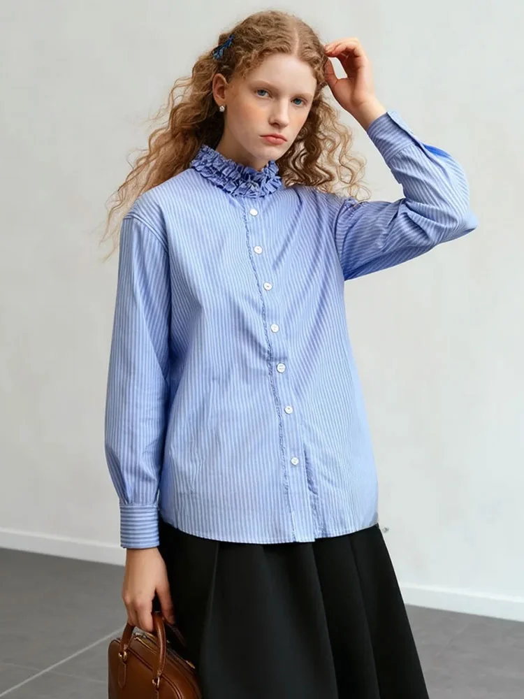 

Синяя полосатая рубашка свободного кроя с деревянными пуговицами и французскими пуговицами-застежками, дышащая и приятная для кожи, для повседневной носки