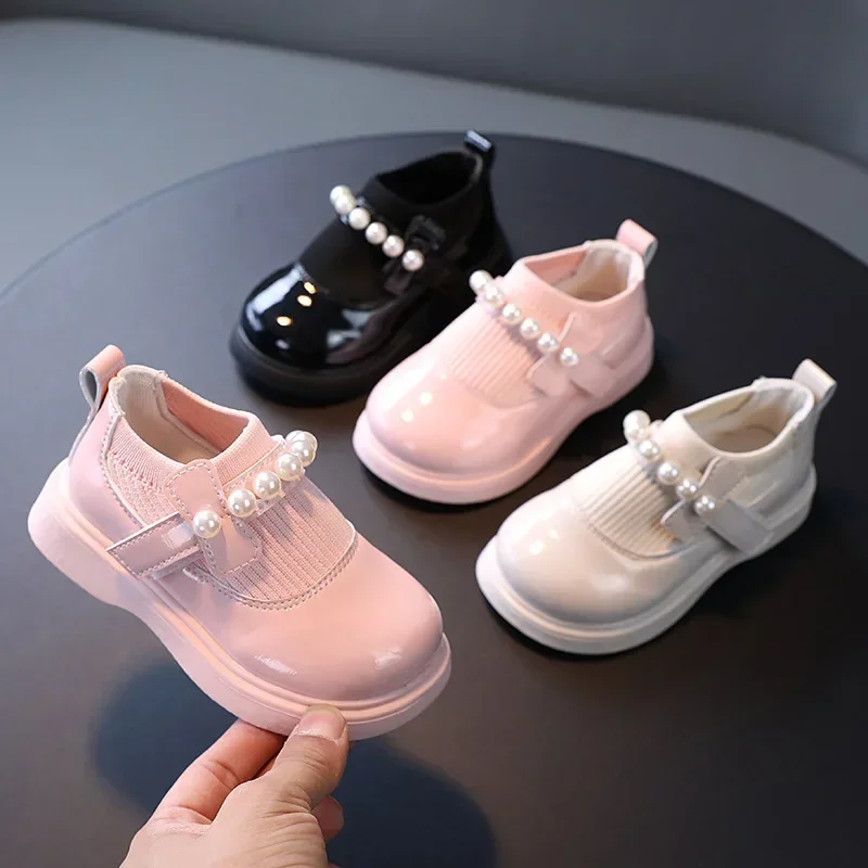 Baby Girls Leather Shoes Children Sneakers Sweet Princess Toddlers Girls Leather Flats Autumn Kids Shoes Black Pearls Beading