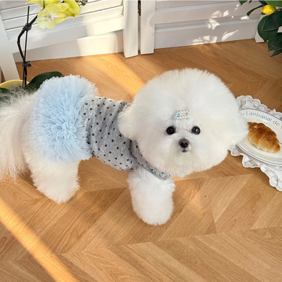 1 Stück süßes, herzförmig bedrucktes Chiffon-Hundekleid, grau mit Blattring, Haustiergeschirr-Kleid für kleine Hunde – Detail 4