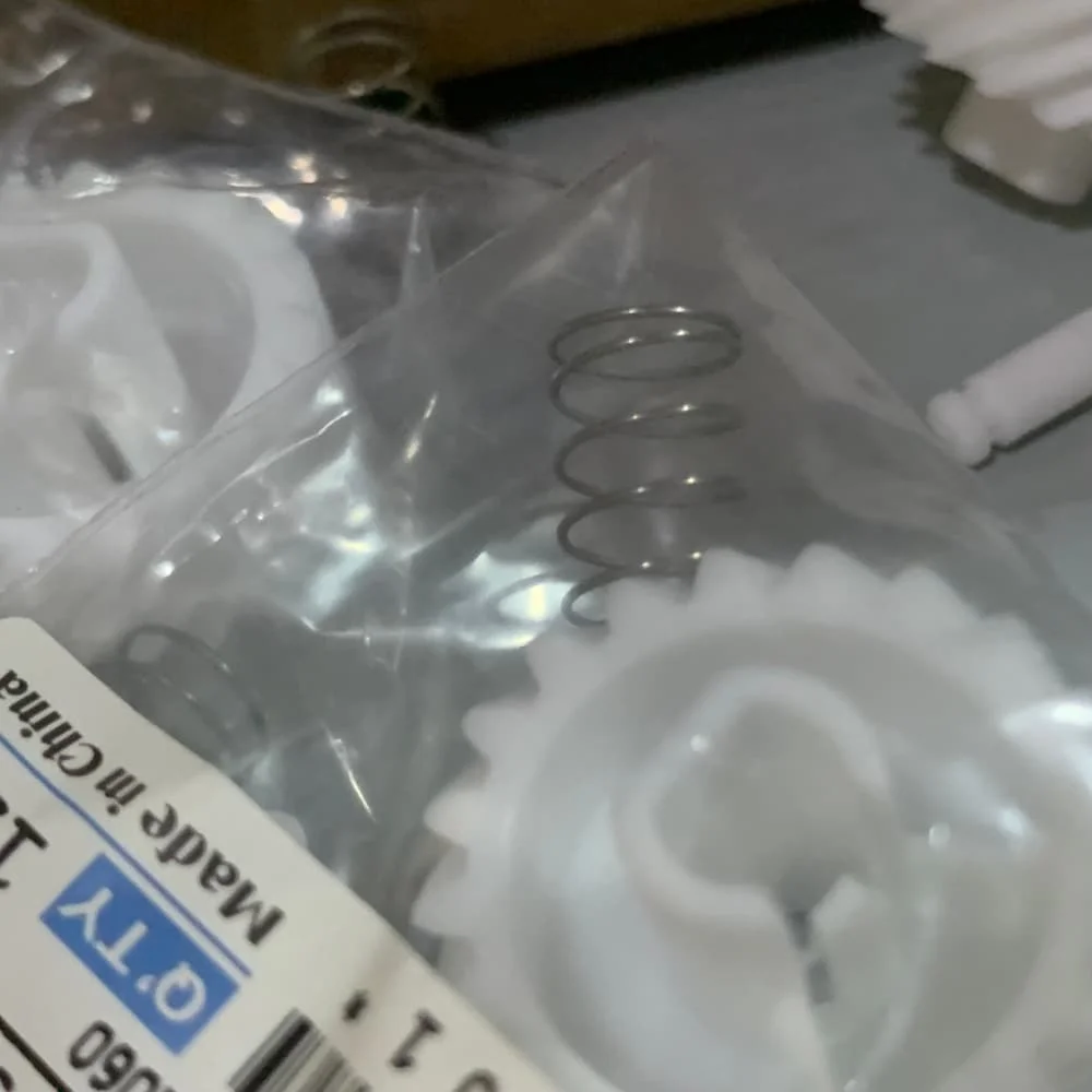 100X 3V2M202380 3V2… - image