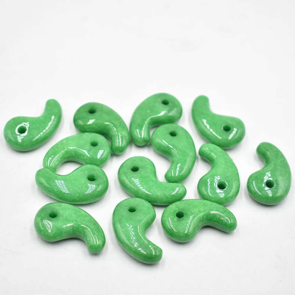 Wholesale 12pcs/lot 2022 New fashion natural stone Malay jades magatama charm pendants for jewelry marking free shipping