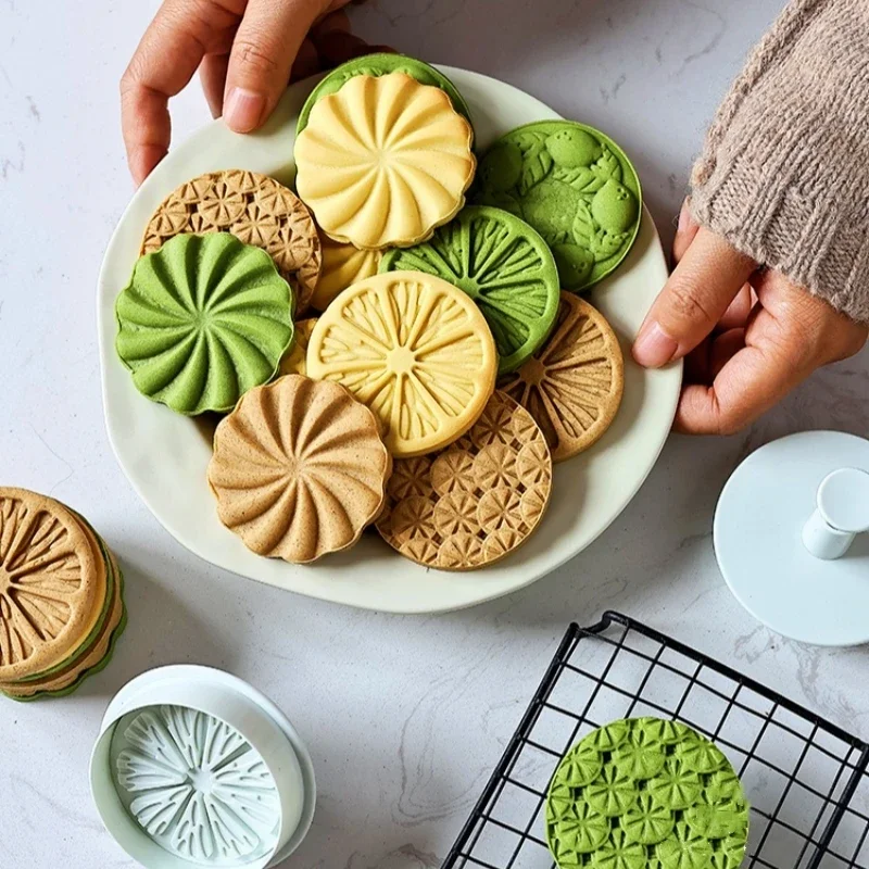 

4Pcs/Set Lemon Pattern Cookie Cutter Mould Fruit Shape Biscuit Stamp Embosser Steamed Bun Bread Hand Pressed Mold Baking Gadgets