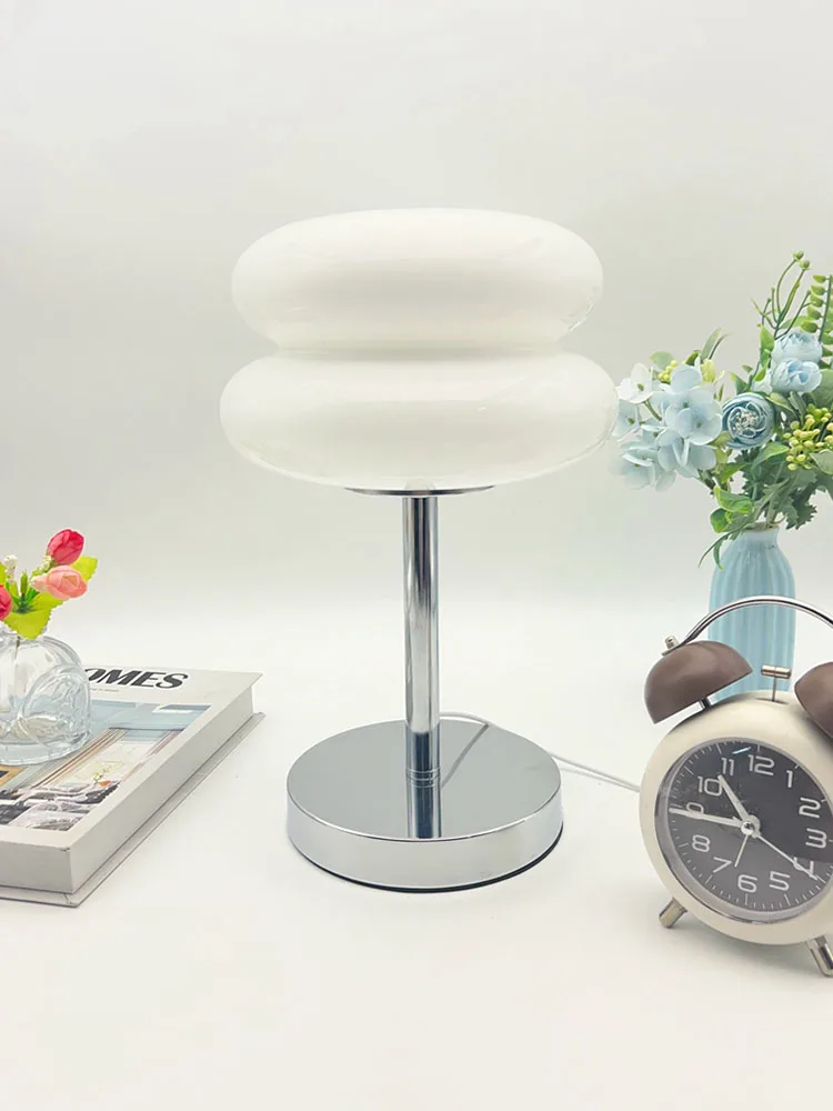 Cream Mushroom glass table lamp Led reading light Eye Protection Decoration for home Modern Minimalist lamp design Lighting lamp