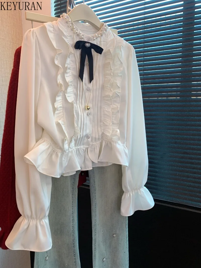 

Весенние блузки 2026 с рюшами, расклешенными длинными рукавами, в винтажном корейском стиле, элегантные топы с жемчугом и бисером, женские рубашки, блузы для женщин