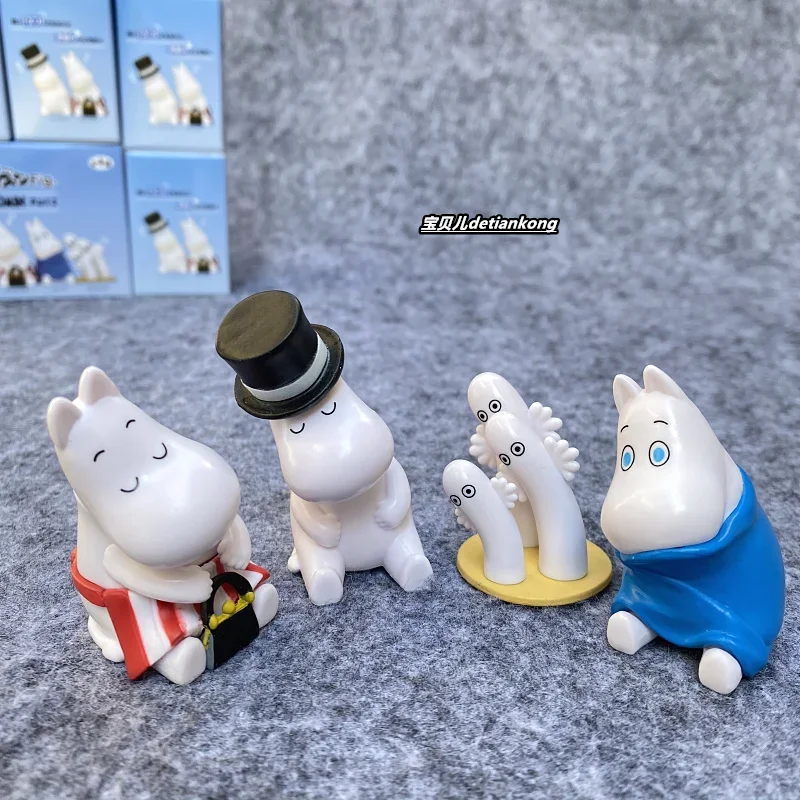 Moomins Blind Box Toys Famiglia grassa Snufkin Bambola addormentata Cute Anime Figure Model Toys Raccogliere ornamenti Regali per bambini