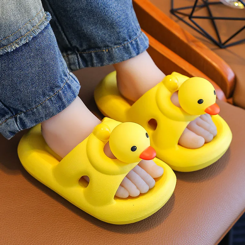 Summer Baby Slippers for Girls Boys Cute Duck Cartoon Kids Shoes Soft EVA Toddler Shoes Outdoor Children Sandals Beach Slippers