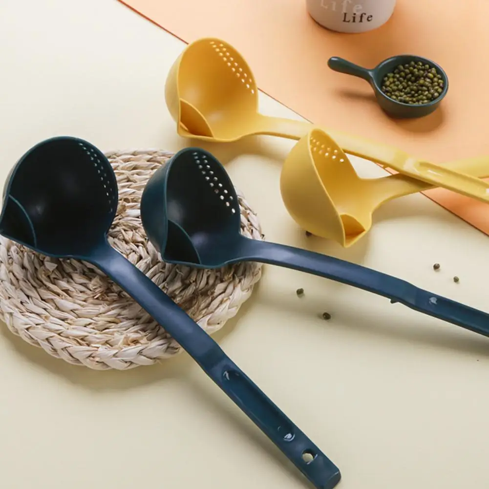 

Oil-separating Spoon Oil Filter Spoon Oil-separating Hot Pot Spoon with Long Handle for Safe Cooking for Kitchen