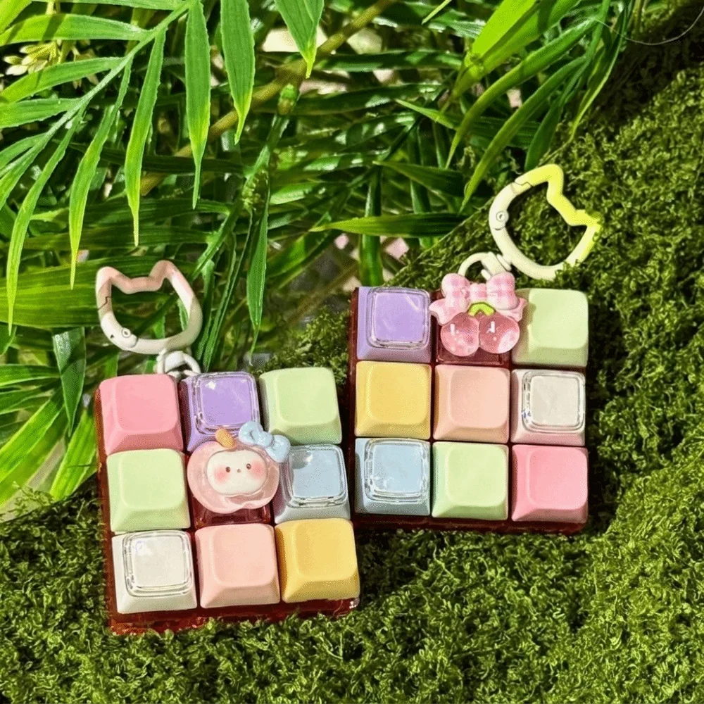 Relaxing DIY Keyboard Fidget Keychain Keycap Keys Button Clicker Pass The Time 9Keys Finger Keyboard Cap Relief Stress
