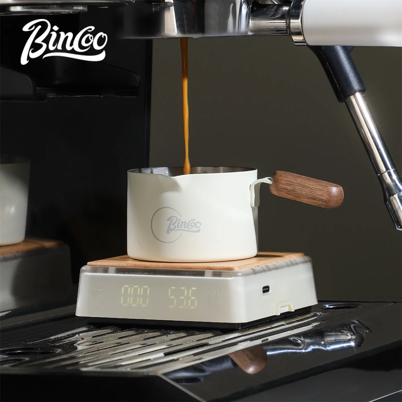 كوب قياس الإسبريسو من الفولاذ المقاوم للصدأ من Bincoo مع مقبض خشبي كوب إسبرسو لاستخلاص القهوة ومزبد الحليب باريستا