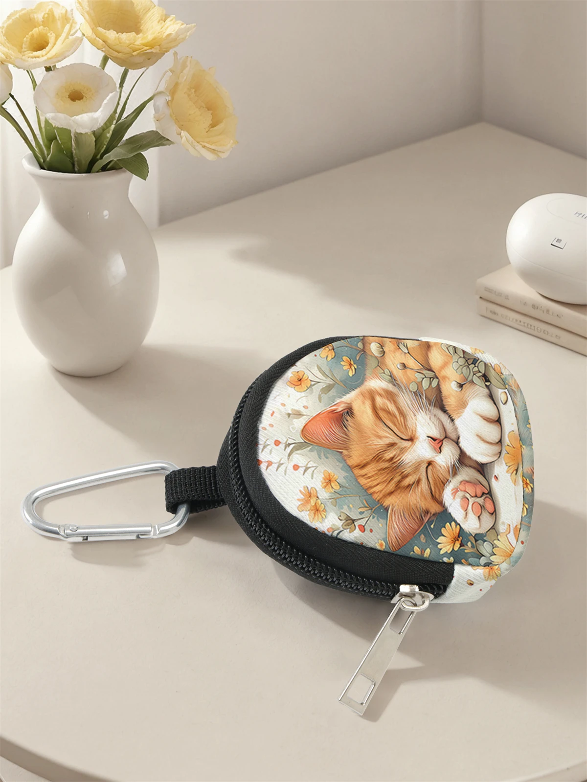Bedruckte Mini-Geldbörse mit Katzenmuster, leichte Wickeltasche mit Reißverschluss und Hakenclip, Kopfhörer-Schlüsseltasche, geeignet für Männer und Frauen – Detail 4