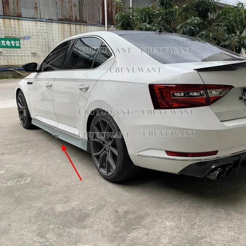 For Skoda Superb 2015-2019 4Pcs Split Real Carbon Fiber / Glossy Black / Matt Black Car Side Skirt Body kit