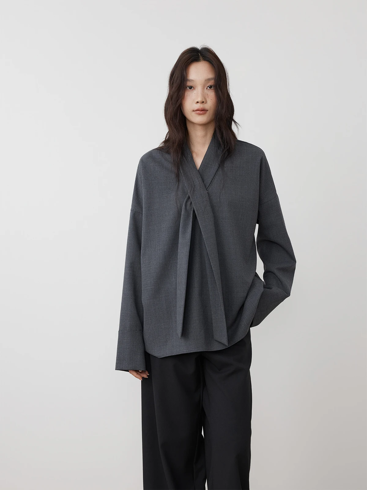 

Женская блузка Ele Commute Sle из смесовой шерсти с длинным рукавом, воротником-шарфом и прямым кроем, дышащая и комфортная