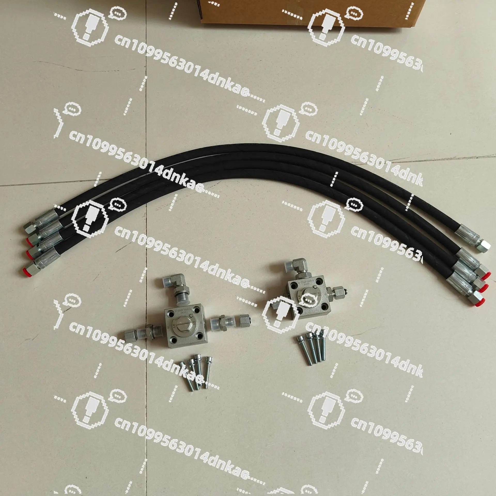 Source Manufacturer Small Excavator Accessories, Three-way Throttle Valve Hydraulic Quick Connector, Micro Excavator Attachments