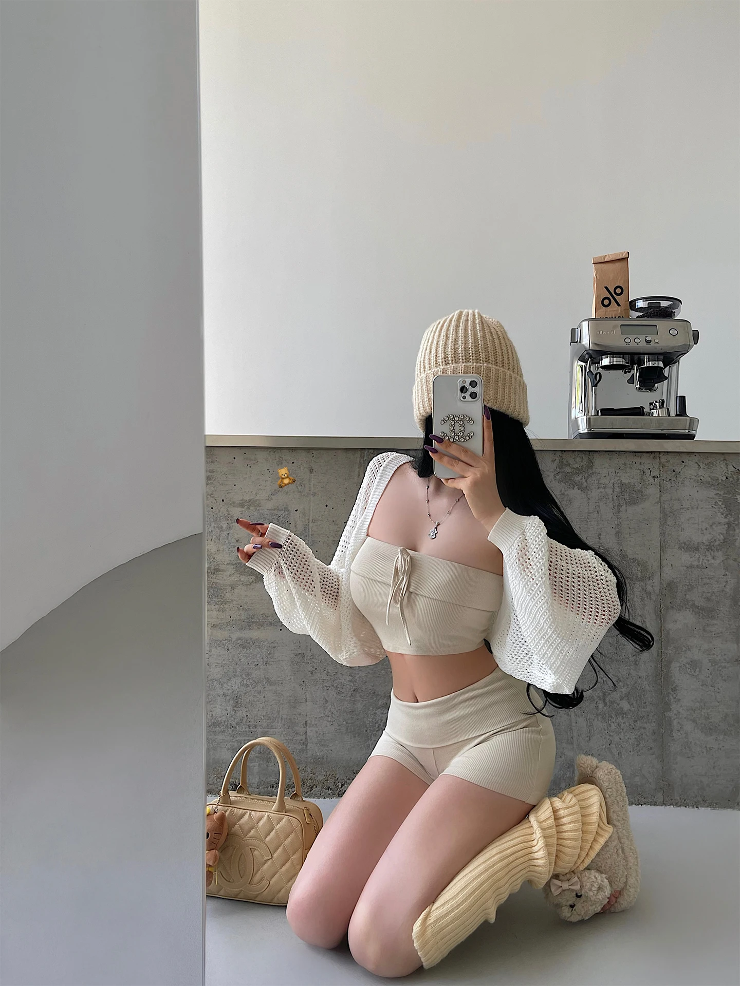 Sexy Short Crop Top And Low Waist Flip Waist Double Layered Vest And Shorts Set for Young Girls Pure Color Fashion Set