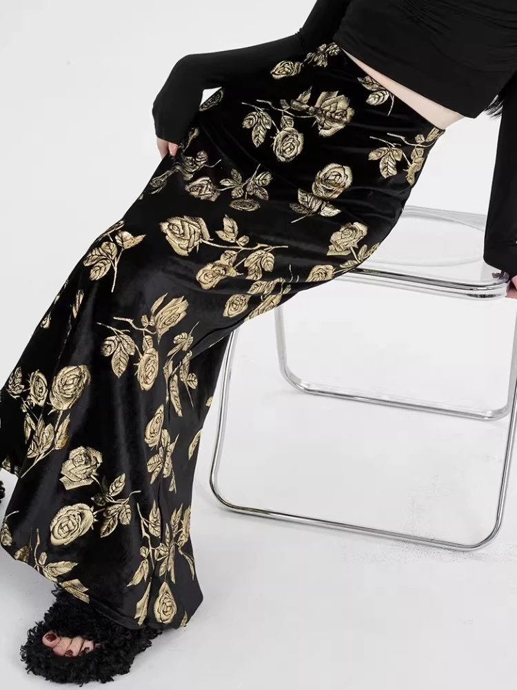 French Style Women Elegant High Waisted Gold Floral Pattern Black Velvet Trumpet Skirt , Woman Printed Mermaid Velour Skirts