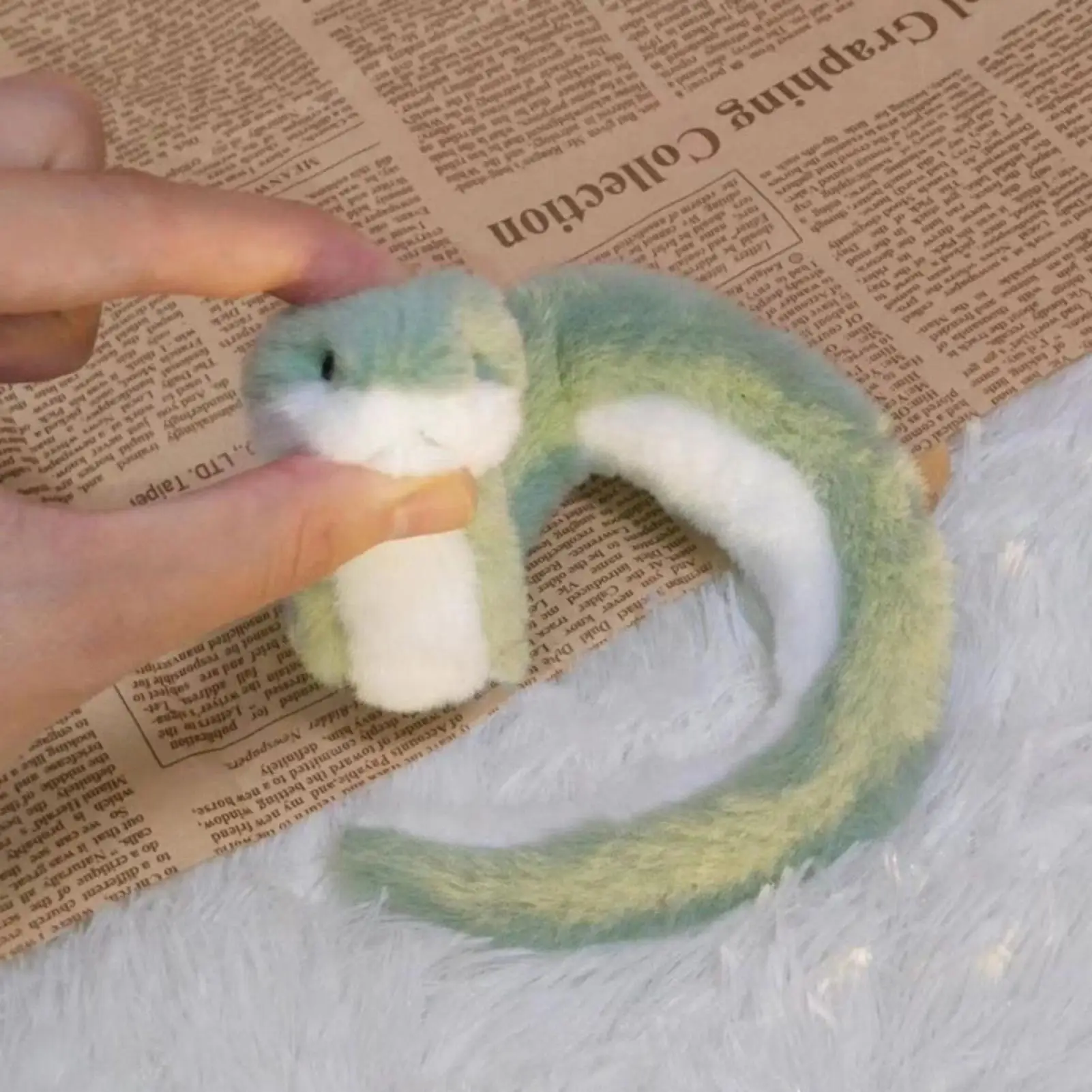 

Year Of The Snake Plush Toy Keychain Cartoon Small Green Snake Soft Stuffed Doll Pendant Car Key Ring Backpack Bag Decor Kid