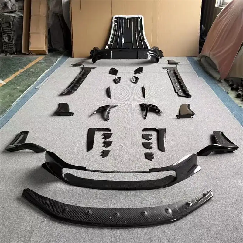Dry Carbon Fiber Bodykit for Porsche 992 911 GT3RS OEM Style Front Lip Splitter Side Skirt Rear Diffuser Exteriors Upgraded