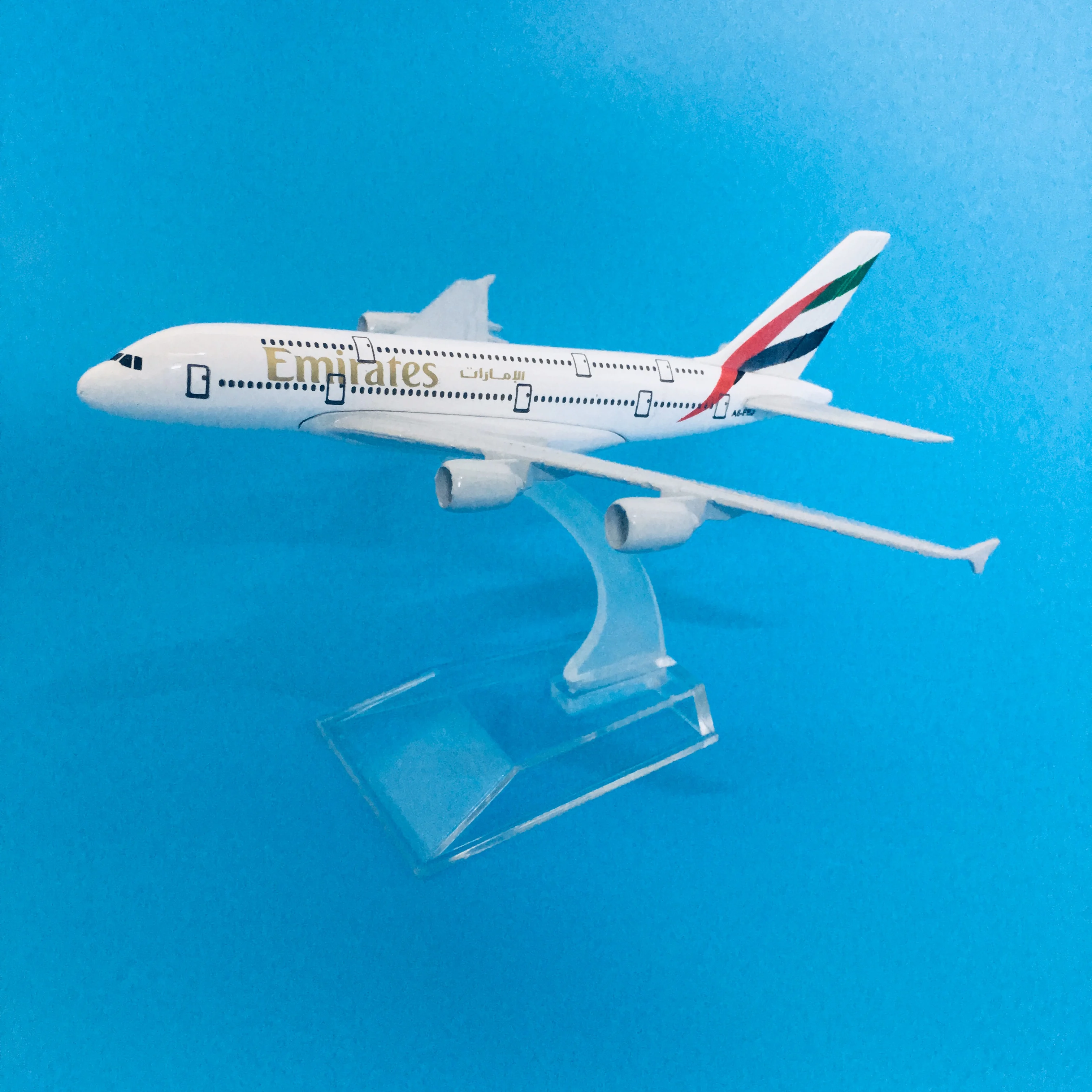 Iaszón Rövid tüllszoknya Összekapcsolt Arab emirates Légitársaság Airbus A380 Léghajó manöken Repülőgép diecast manöken Képsík Fém 1:400 Léghajó