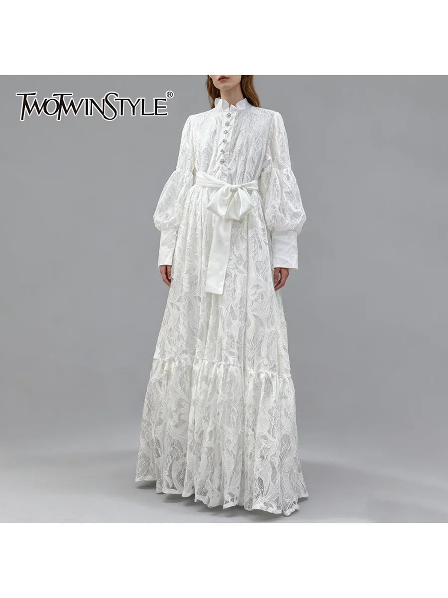 

TWOTWINSTYLE Solid Spliced Lace Elegant Dresses for Women Round Neck Long Sleeves Patchwork Buttons Temperament Dress Female New