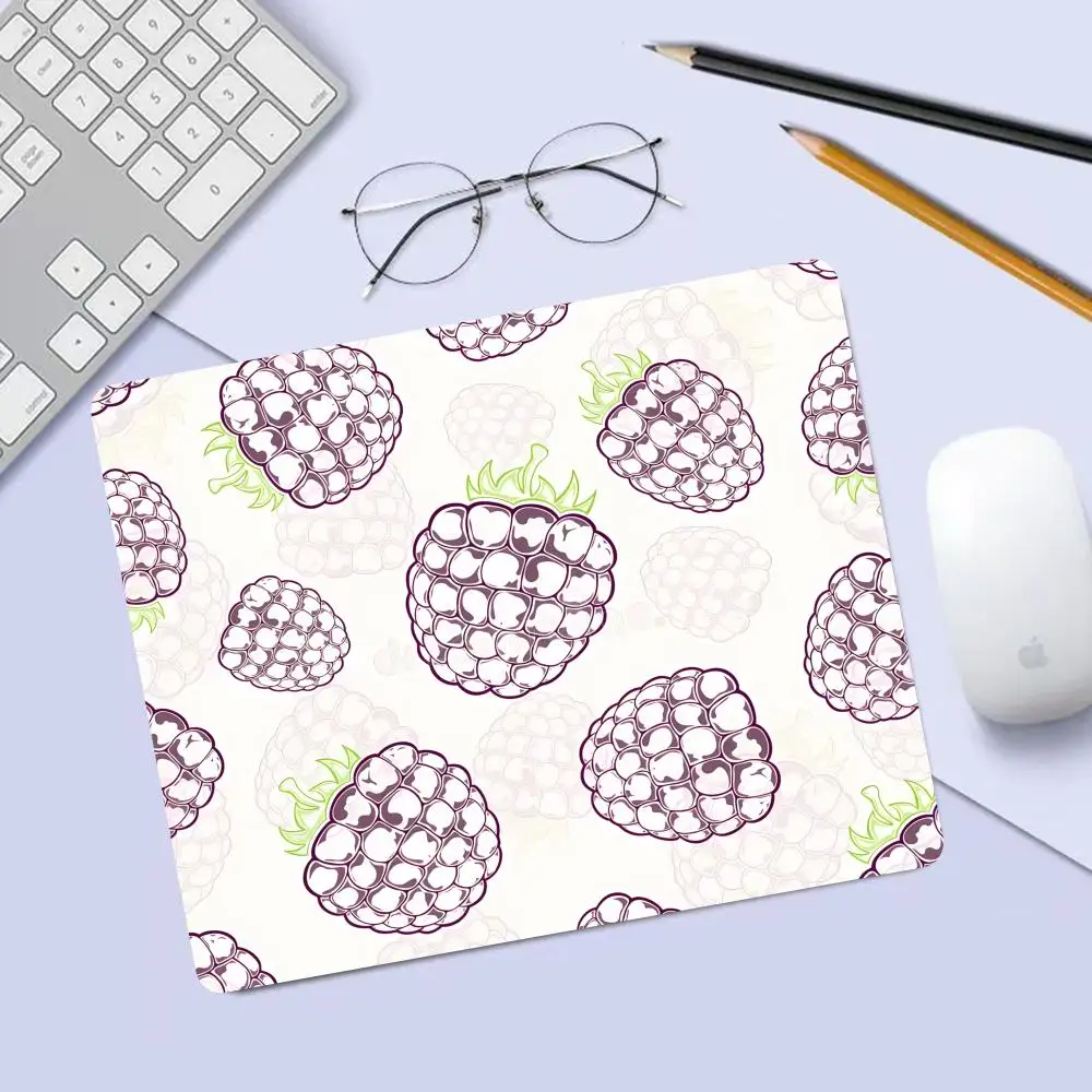 

Cartoon Blackberry Mouse For Small Size Gaming Mouse Pad Gamer Company Keyboard Mouse Mats Carpet Computer Desk Mats