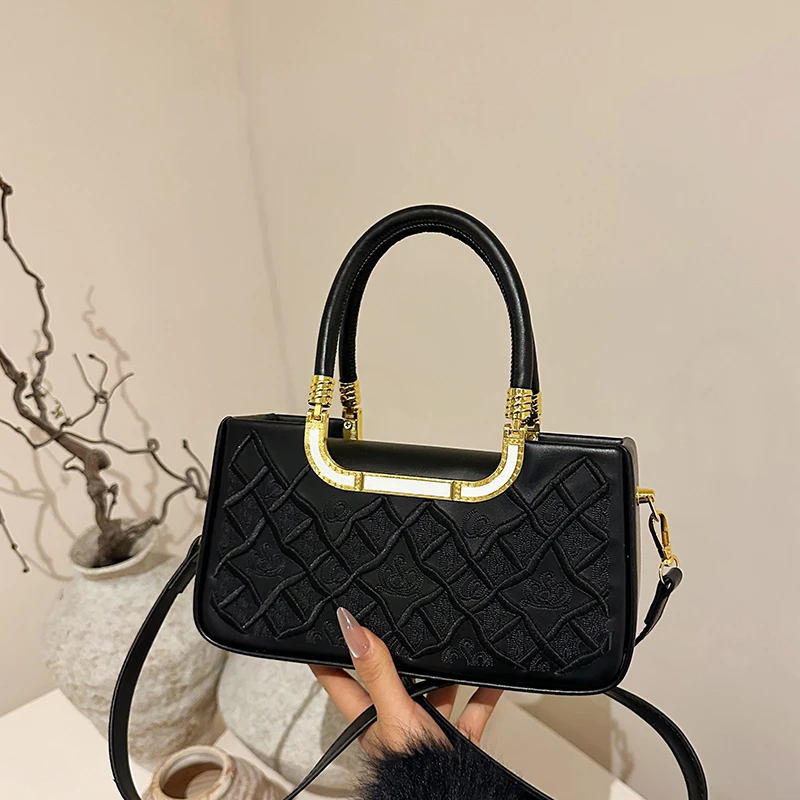 Borsa a tracolla da donna di marca di lusso Borsa a tracolla in pelle con tracolla popolare ed elegante per le signore alla moda