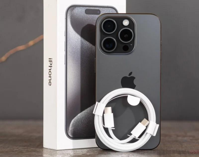 Смартфон Apple iPhone 15 Pro, 8/128ГБ, 8/256ГБ, 8/512ГБ, 8ГБ/1ТБ