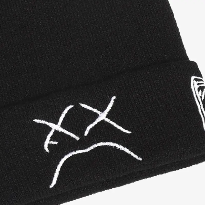 652F Đơn Giản Biểu Hiện Khuôn Mặt Buồn Mũ Dệt Kim Đan Mùa Đông Mũ Du Lịch Mũ Len Ấm Áp