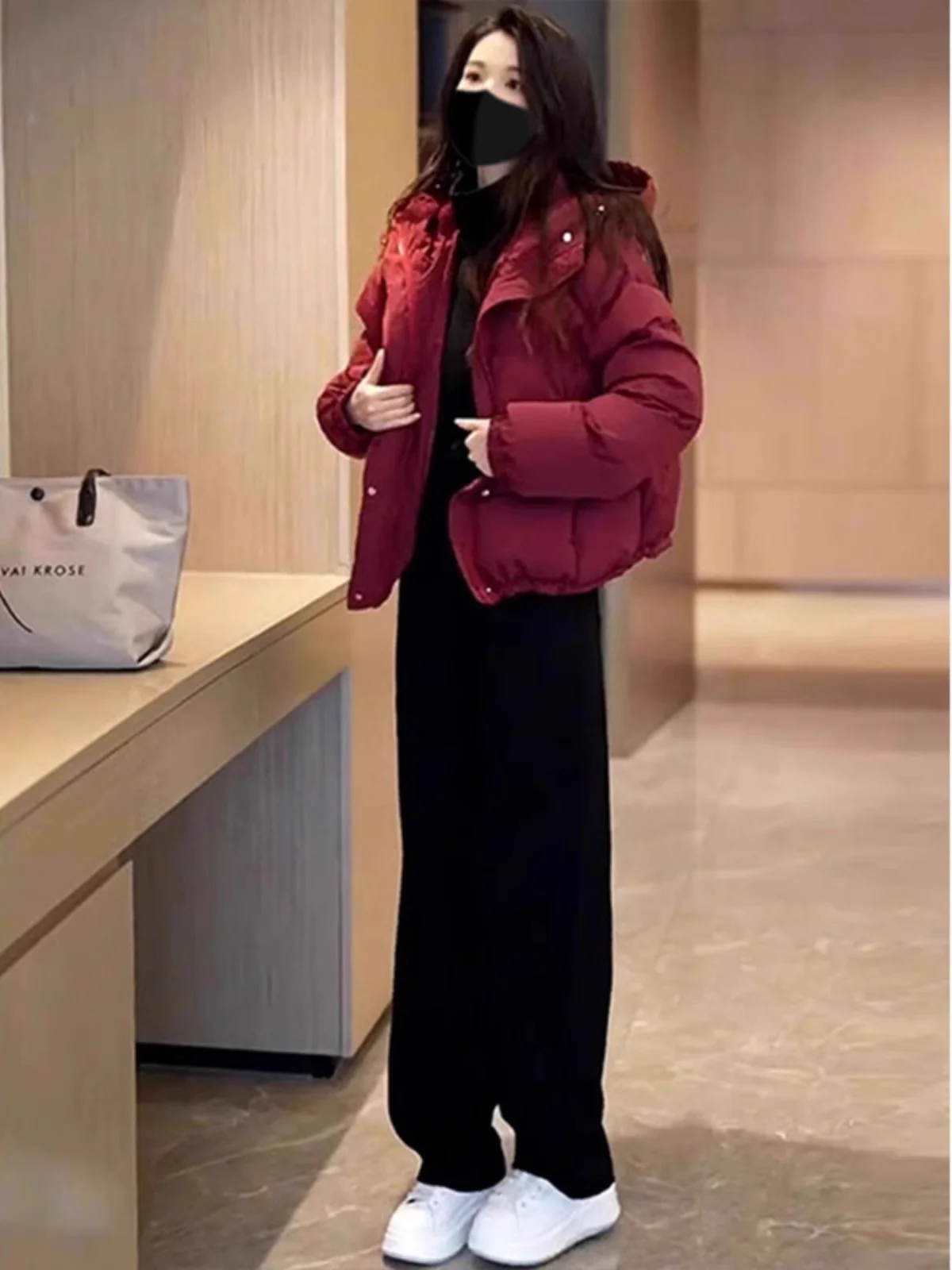 

Korean Sle Unique Chic Women's down Cotton Jaet Coat Thiened Warm Hooded Winter Faion Small Size Friendly Outerwear