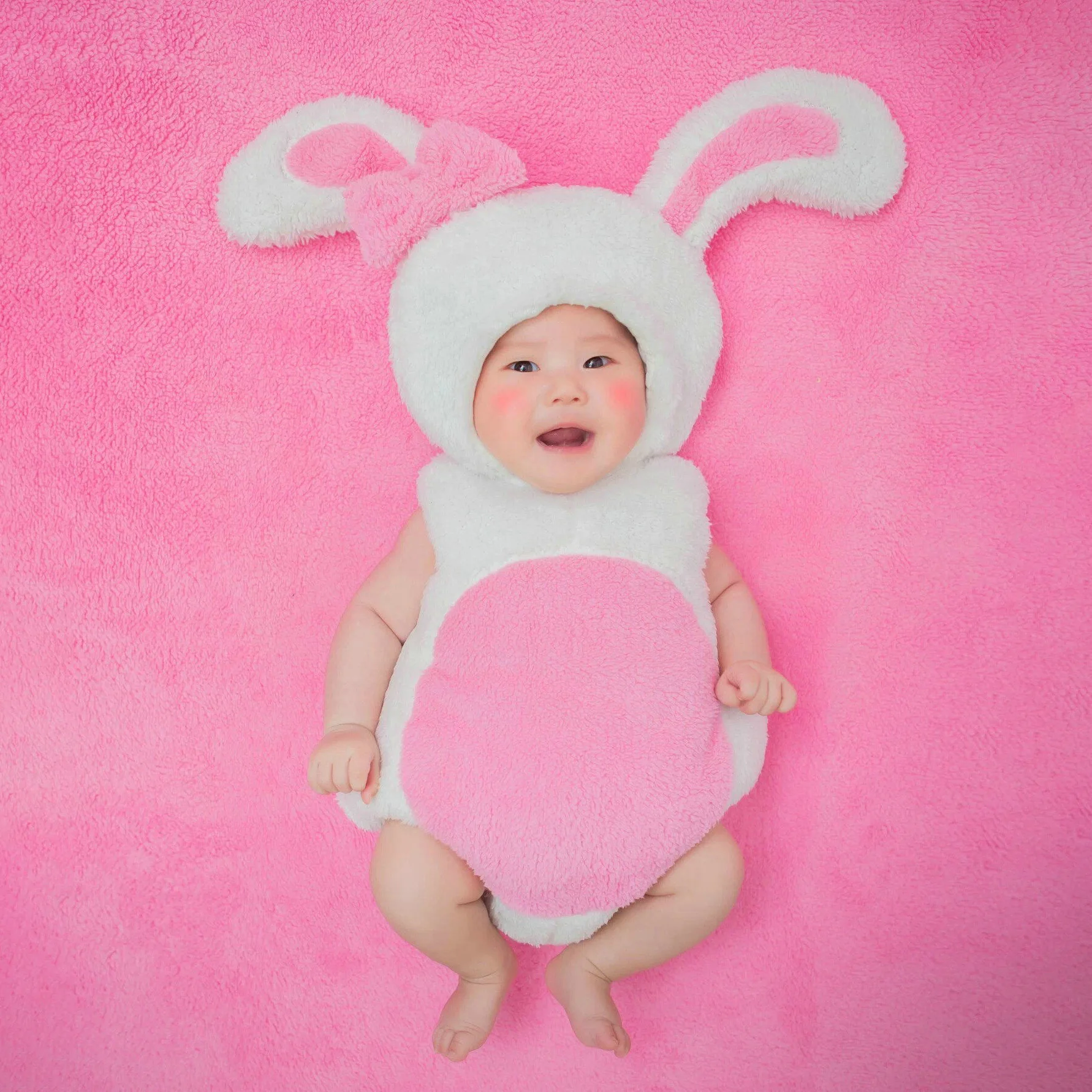 Newborn Baby Girls Photography Props Cute Outfits Backdrop Dolls Decoration Theme Set Studio Shoot Photo Props