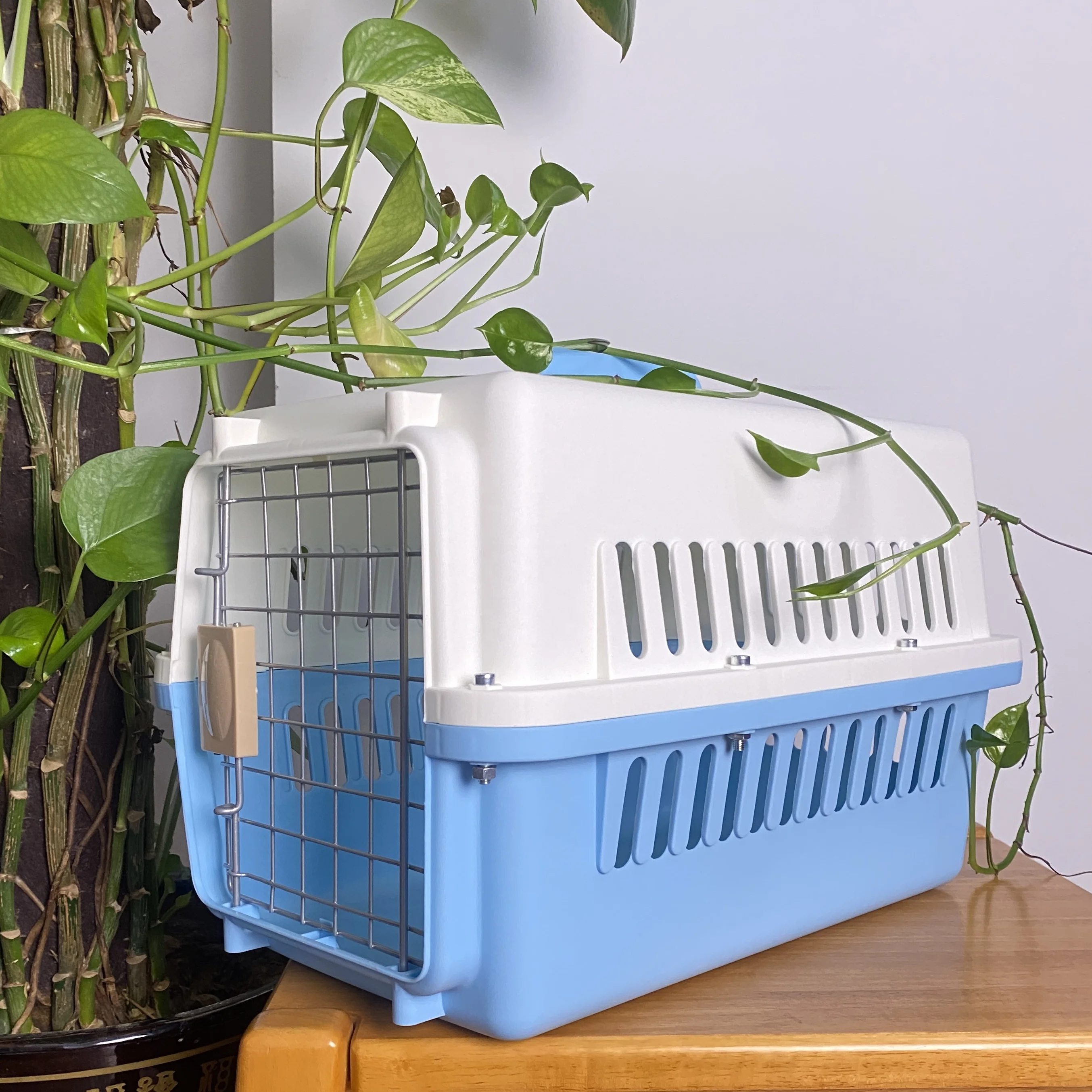 plastic handle dog cage with wheels carry cage plastic basket animal pet box for travel