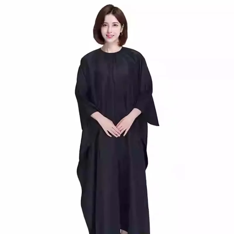 Custom Logo Water Repellent Adjustable Metal Button Hair Salon Work Hair Salon Hair Dressing Capes