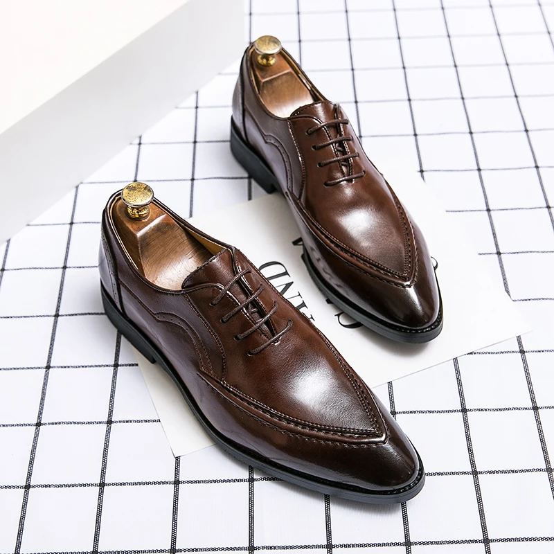 European Station Men Fashion Derby Shoes Pointed Classic Lace up Business Dress Leather Shoes Black Brown Size38-45 Men Shoes