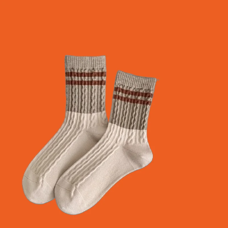 

3/6 Pairs 2024 New Brown Color Three-Dimensional Pattern Embroidery Korean Style Trendy Warm Autumn and Winter Mid-Length Socks