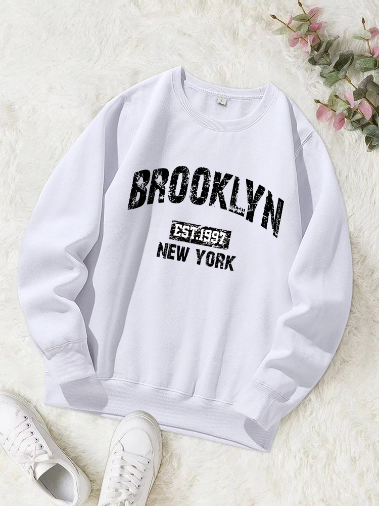 Brooklyn Est.1992 New York Print Women Sweatshirt Simple Fleece Autumn Warm Hoodies Street Crew Neck Comfortable Pullover Tops