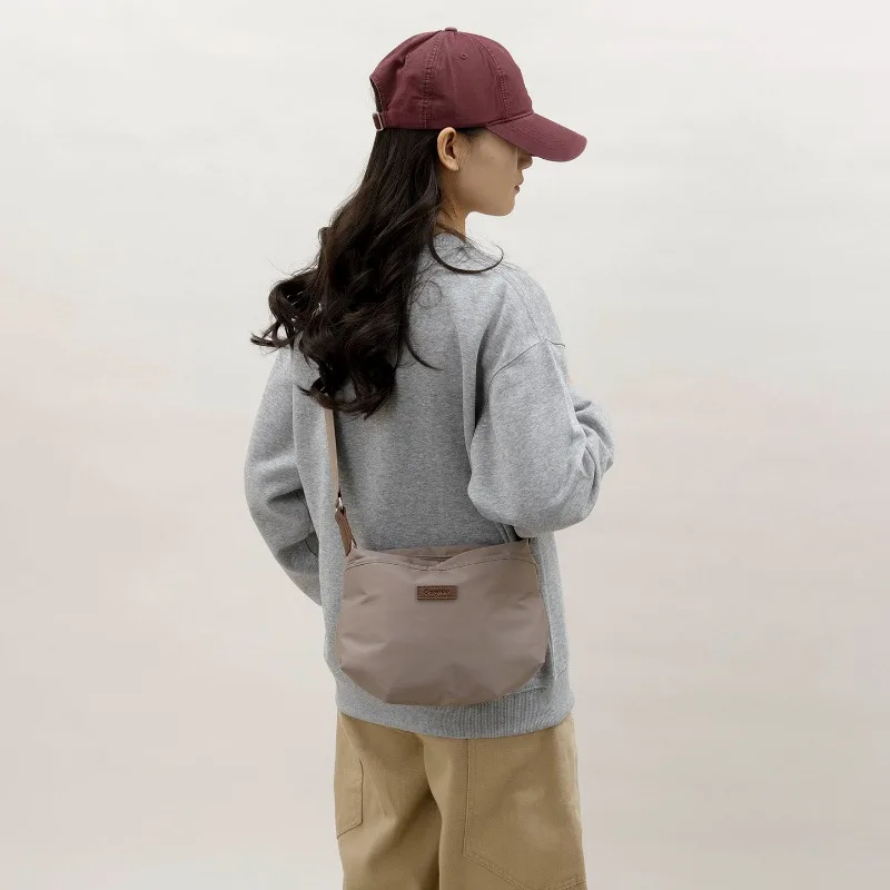 Light Luxury Solid Color Nylon Sweet Youth Shoulder Bags High Quality Design Temperament Lightweight Crossbody Bags for Women