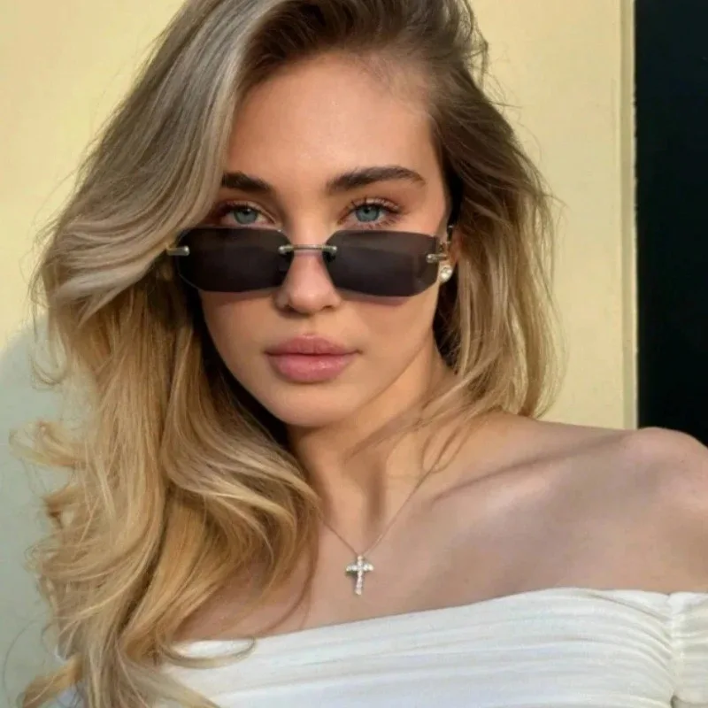 Rimless Sexy Sunglasses Rectangle Fashion Popular Women Men Shades Small Sun Glasses for Female Male Traveling Oculos