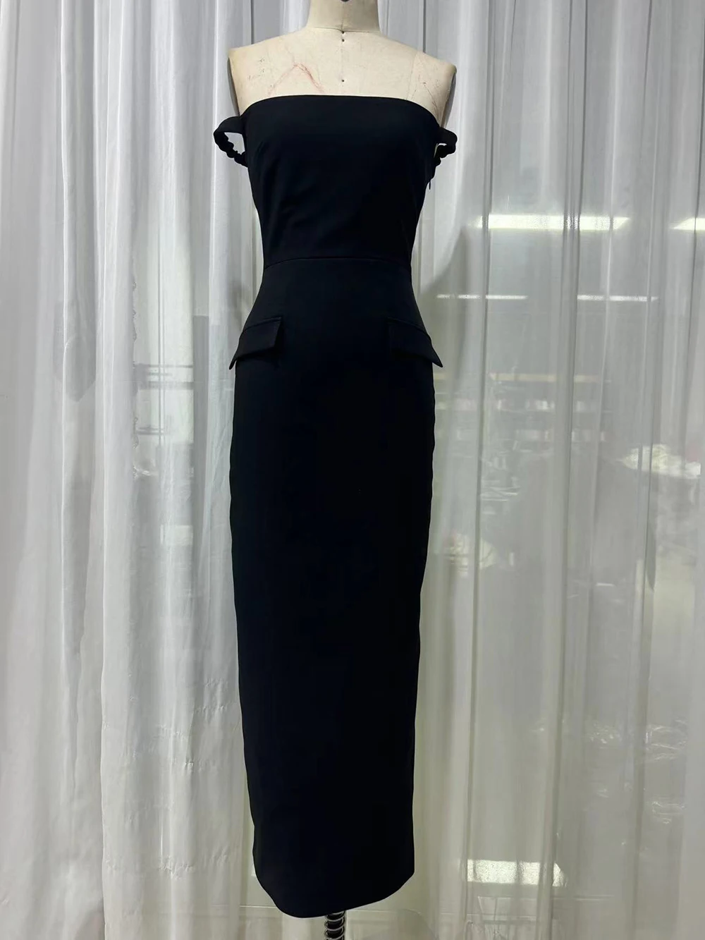 Modphy 2025 nouveau Sexy perle perle gland mince longue robe femmes hors bretelles moulante Maxi robe élégante robe de soirée