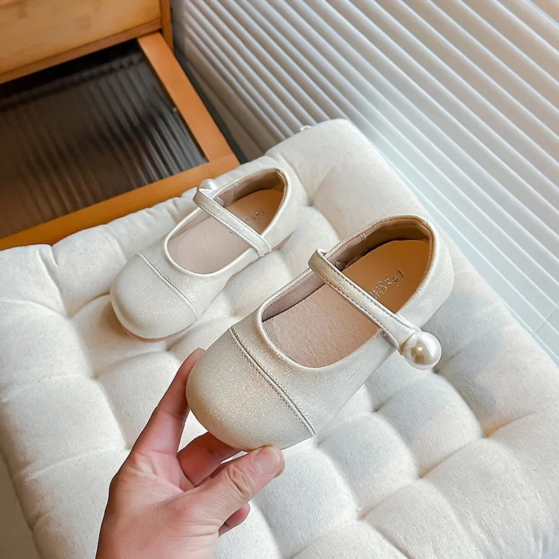 New Spring Autumn Girls Low-heel Performance Shoes Kids Soft-soled Mary Janes Children School Dress Shoes Buckle Casual Loafers