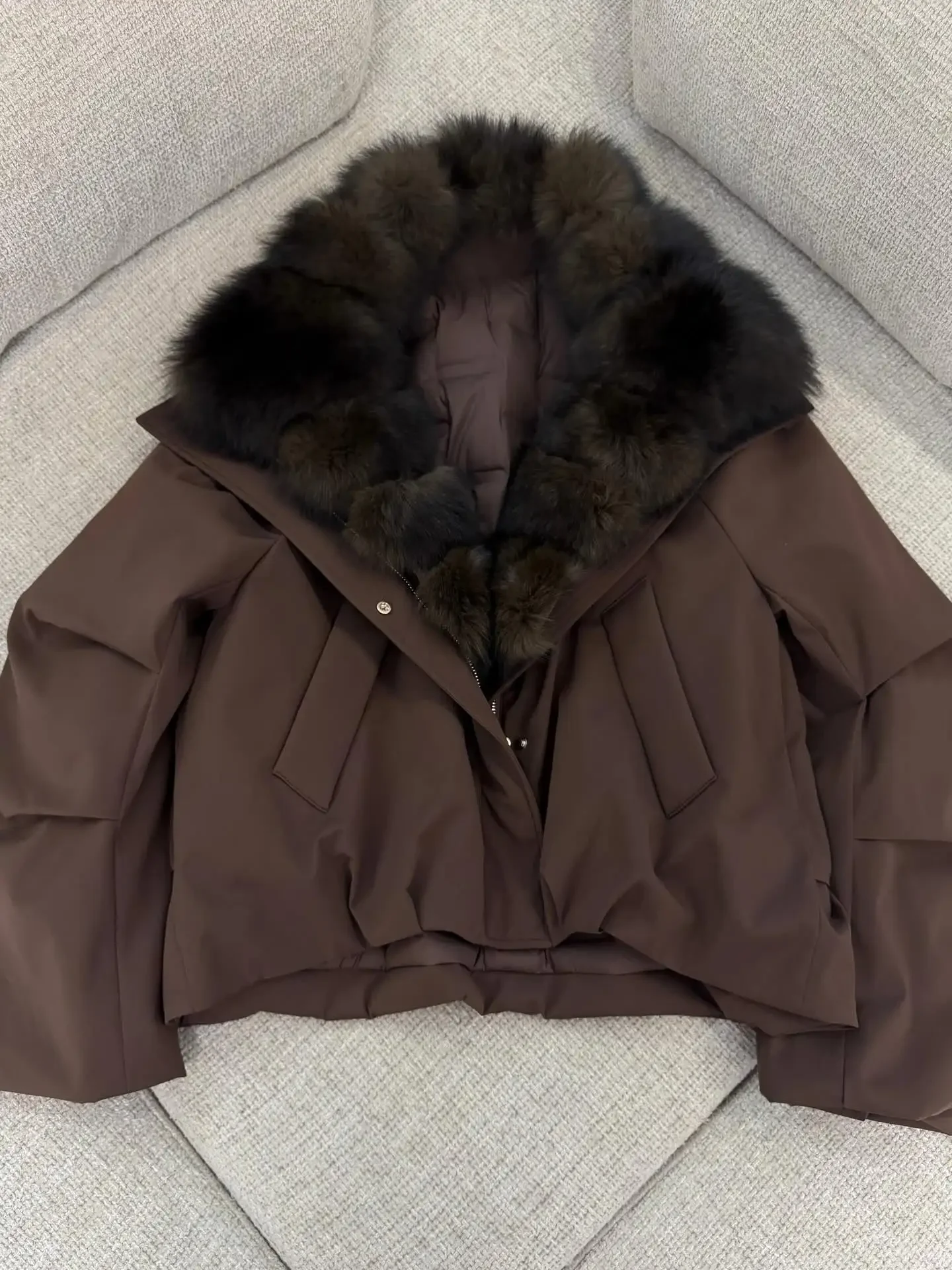 OFTBUY Neue Winter-Daunenjacke mit Flauschigen Federn, Verdickte Warme Wasserdichte Echte Riesige Fuchspelz Weiße Entendaunen-Jacke für Damen – Detail 8
