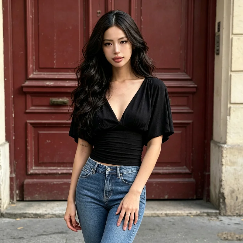 French Deep V-Neck Batwing Sleeve Short Top With Cinched Waist For Slimming, Slim Fitting, And Stretchy Base Top For Spicy Girls