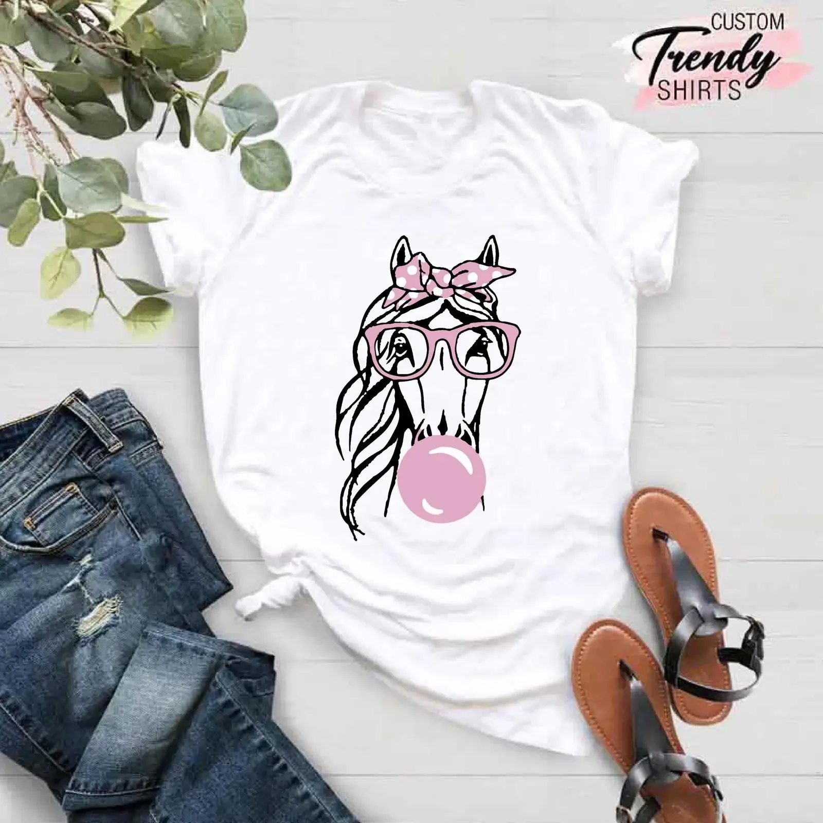 Funny Bubble Gum Horse with Pink Glasses T Shirt Cute Women Lover Owner s Farmer Girl Riding Casual Top vintage Washed