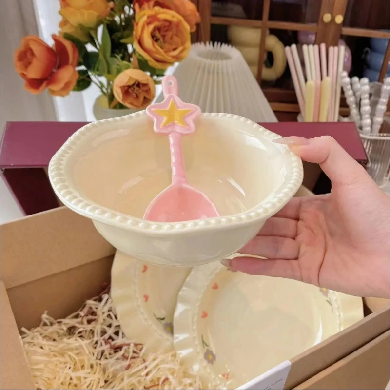 

Milk Yellow Pearl Dessert Salad Bowl Star Spoon Ceramic Bowl Tableware