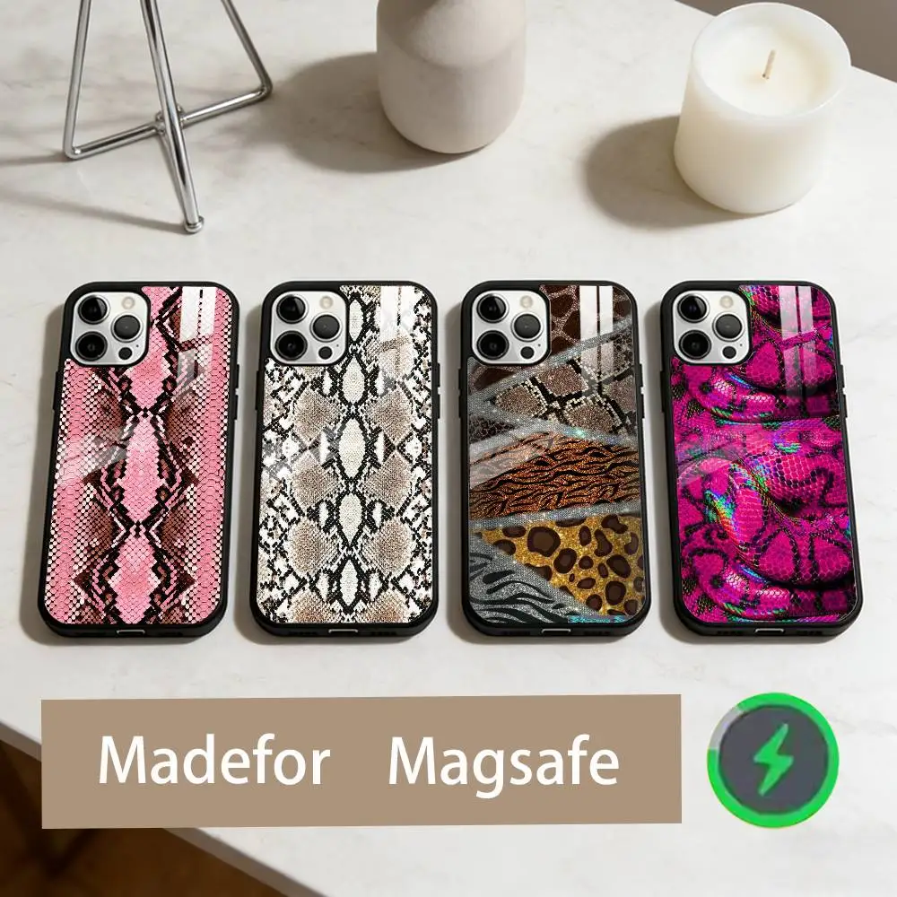 

L-Leopard and Snake Print Phone Case For iPhone17,16,15,14,13,12,11 Plus,Pro Max Magnetic For Magsafe Wireless Charging