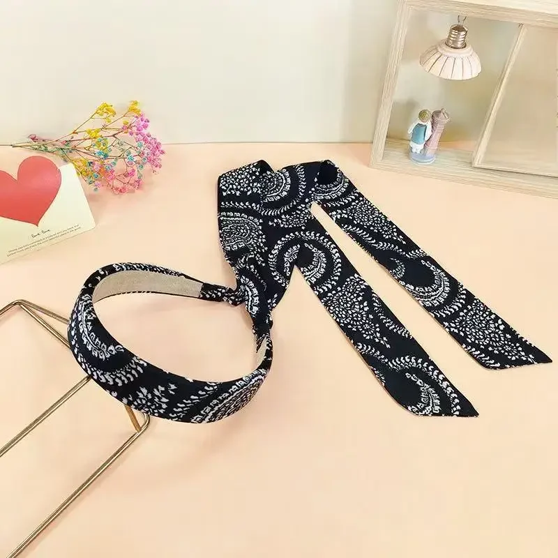 

Vintage French Polka Dot Headband with Streamer Details Elegant Adjustable Design for Women Girls Spring Summer Outfits