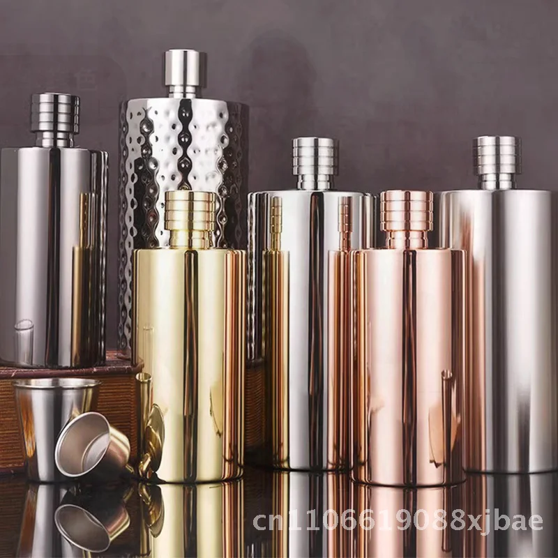

High-Grade 304 Stainless Steel Portable Hip Flask 2kg Thick Cylindrical Liquor Bottle Modern Minimalist Style without Gifts