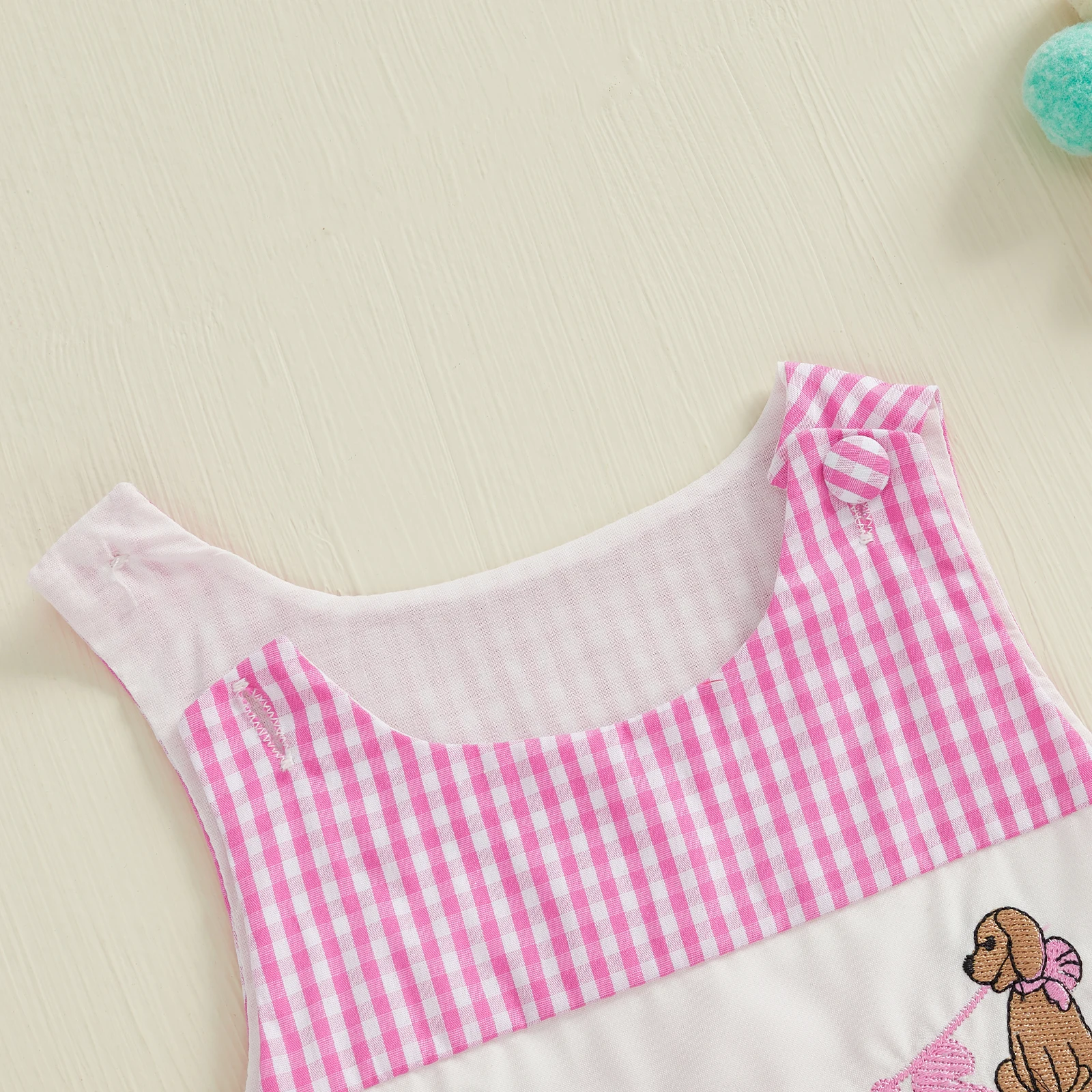 

Toddler Girl Sleeveless Round Neck Floral Print Romper Jumpsuit with Bow Detail and Ruffle Hem for Summer Beach Party
