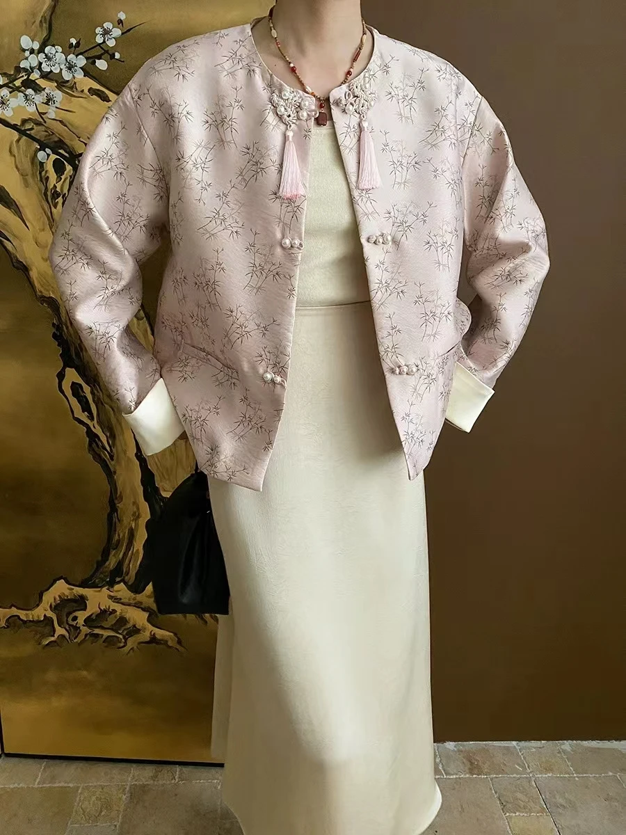 Haut à boutonnage simple à col rond pour femme, veste perlée de style chinois, fouet de luxe, croisière, printemps 2024, nouveau, 2024