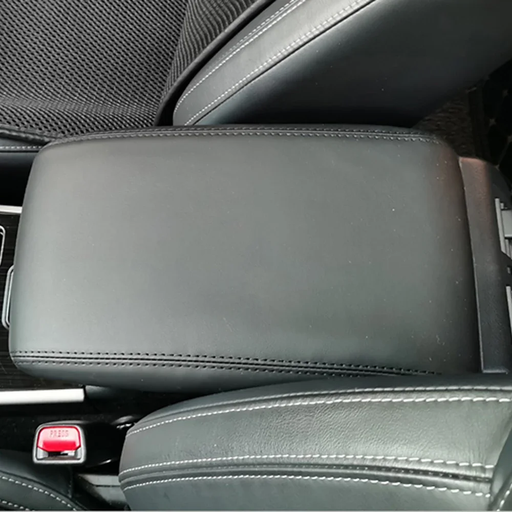 Leather Car Armrest Storage Box Mats Protective Cushion for Mitsubishi Outlander 2013 2014 2015 2016 2017 2018 2019 2020 2021