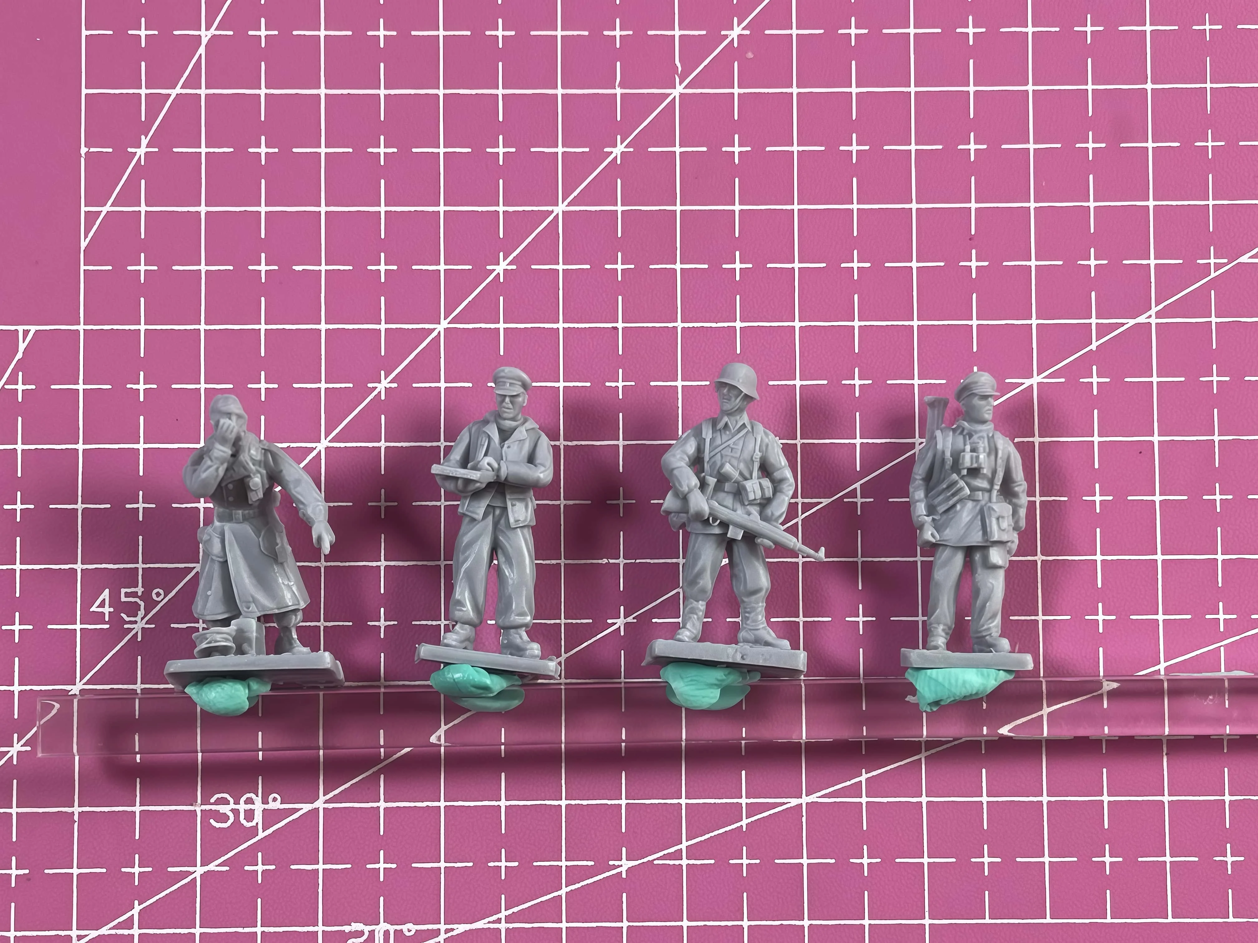 

Набор прецизионных моделей из смолы 1/72, модель эскорт-пехоты на 4 человека, неокрашенная